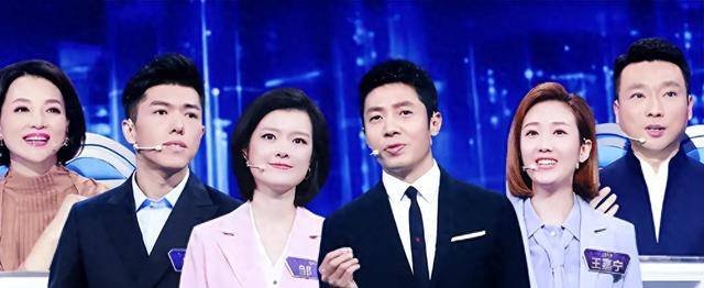 央视新闻主播阵容大换血康辉完成